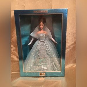 2001 Collectors Edition Holiday Barbie